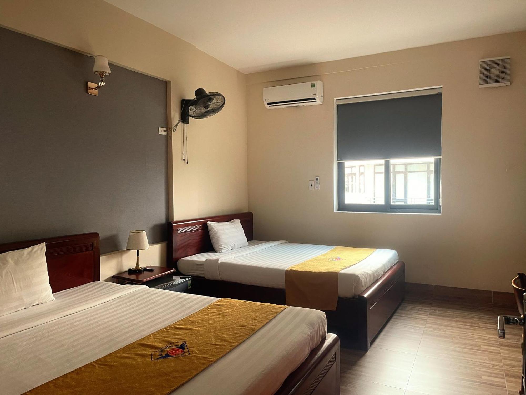 Hotel Khach San Hoa Binh Quang Tri Dong Ha Exterior foto